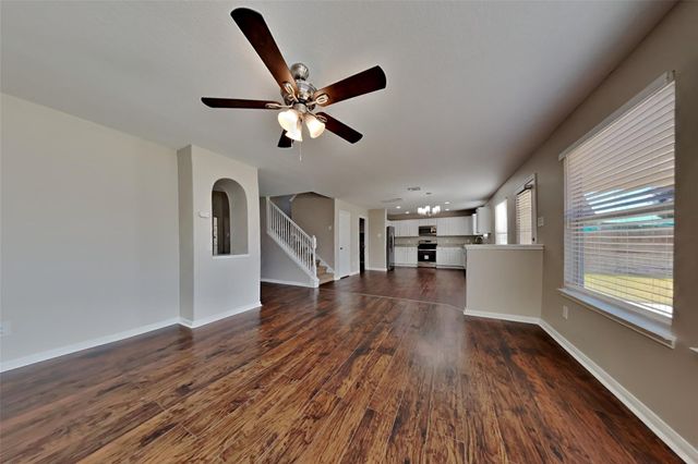 32126 Willow Creek Park, Conroe, TX 77385