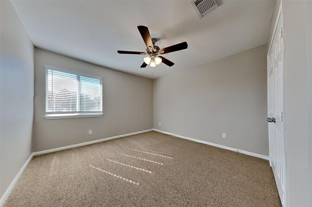 32126 Willow Creek Park, Conroe, TX 77385