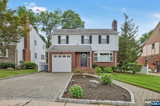 260 Lasalle Avenue, Hasbrouck Heights, NJ 07604