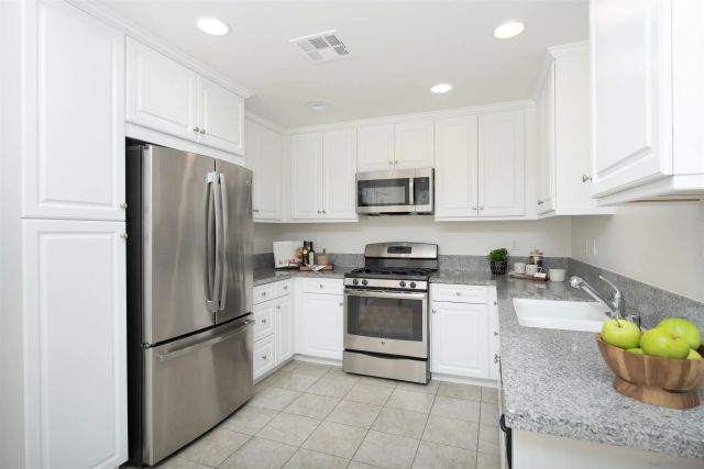 1605 Waterlily, San Marcos, CA 92078
