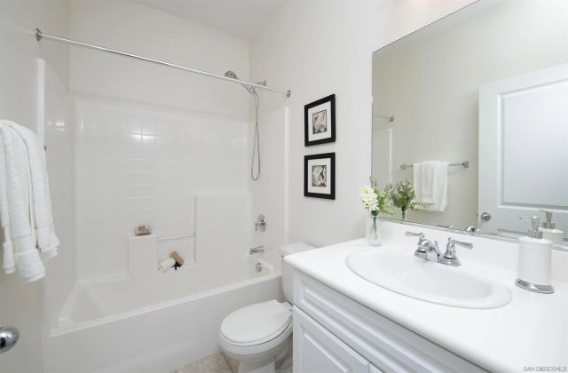1605 Waterlily, San Marcos, CA 92078