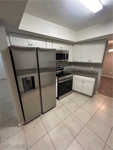 3705 SE 4th AVE, Cape Coral, FL 33904