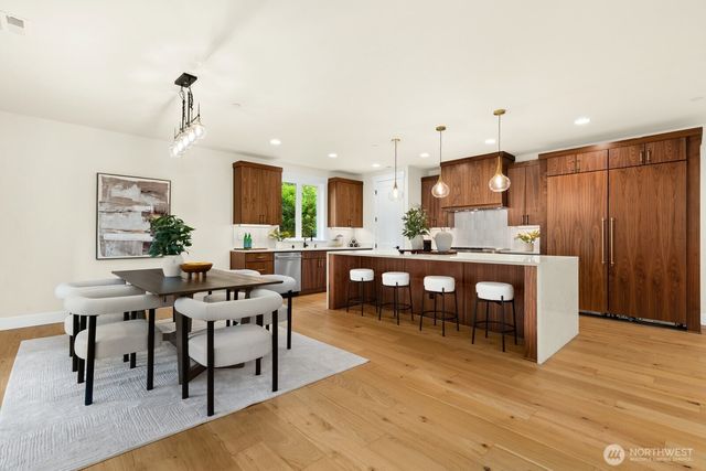 815 130th Avenue, Bellevue, WA 98005