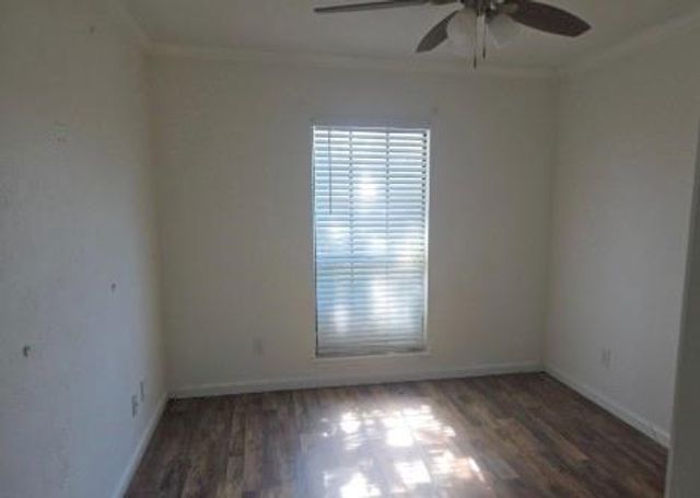 15706 Schumann Lane, Houston, TX 77083