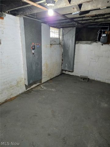 3196 W 46th Street, Cleveland, OH 44102