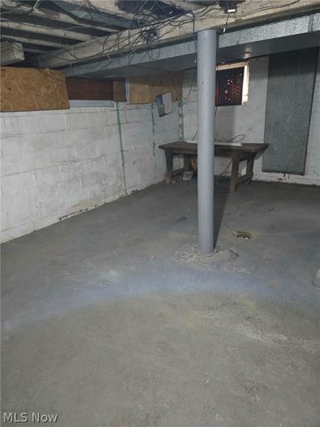 3196 W 46th Street, Cleveland, OH 44102