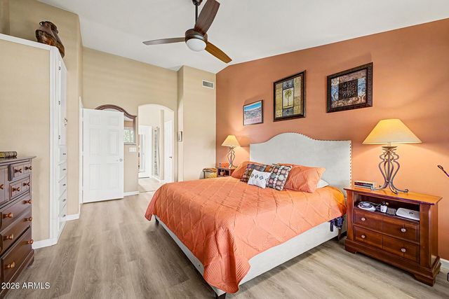 17383 N LONESOME DOVE Trail, Surprise, AZ 85374