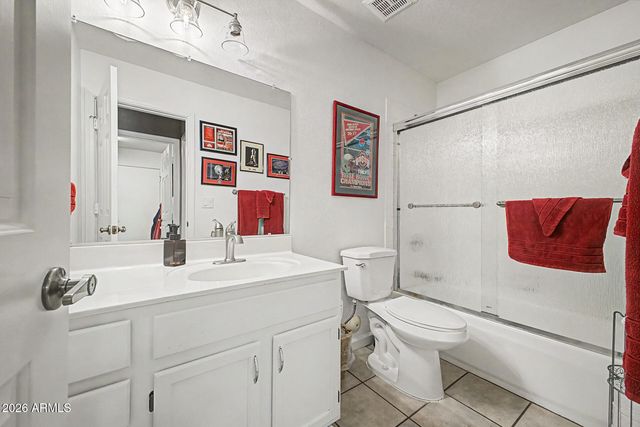17383 N LONESOME DOVE Trail, Surprise, AZ 85374