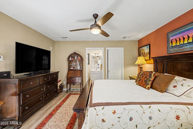 17383 N LONESOME DOVE Trail, Surprise, AZ 85374
