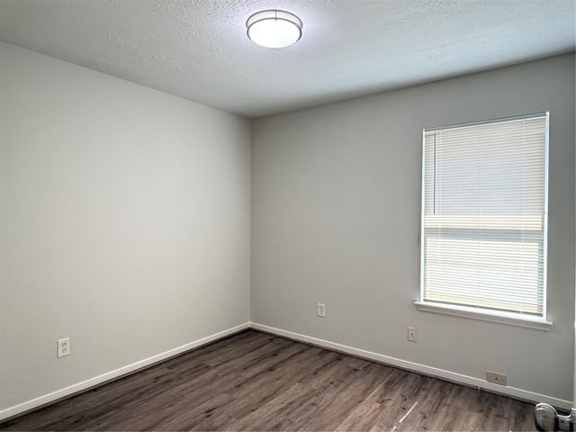 5239 Sugar Bush Drive, Houston, TX 77048