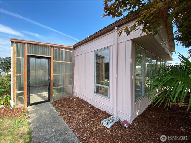 1342 Alonda Lane NE, Olympia, WA 98516