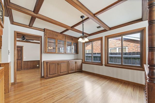 2434 N Coolidge, Wichita, KS 67204