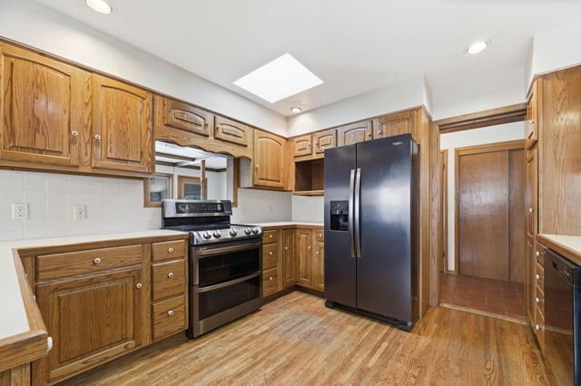 2434 N Coolidge, Wichita, KS 67204