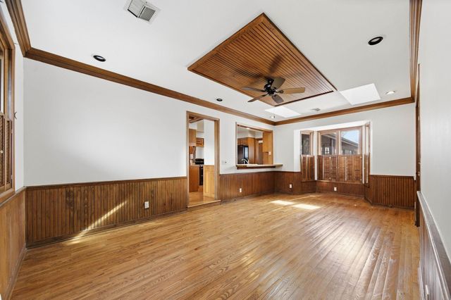 2434 N Coolidge, Wichita, KS 67204