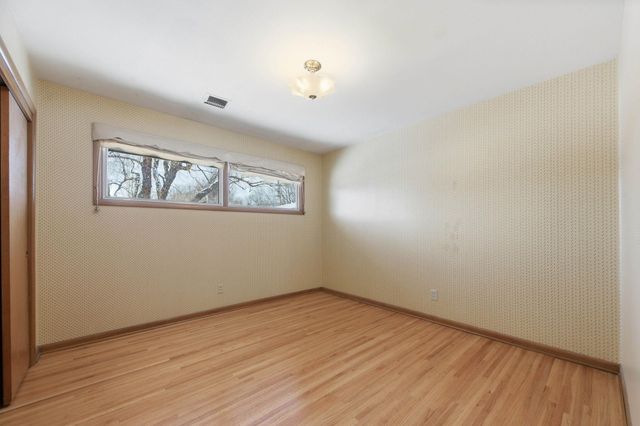 2434 N Coolidge, Wichita, KS 67204