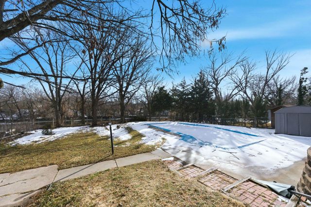 2434 N Coolidge, Wichita, KS 67204