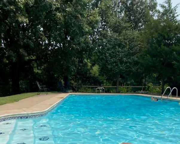 2434 N Coolidge, Wichita, KS 67204