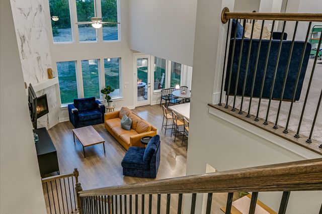 1166 Sage Thrasher CIR, Dripping Springs, TX 78620