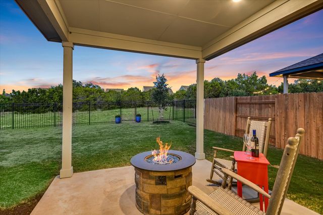 1166 Sage Thrasher CIR, Dripping Springs, TX 78620