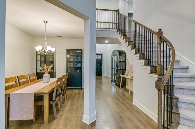 1166 Sage Thrasher CIR, Dripping Springs, TX 78620