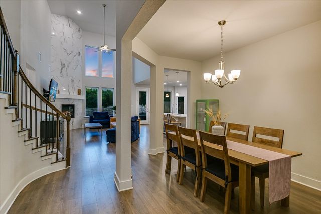1166 Sage Thrasher CIR, Dripping Springs, TX 78620