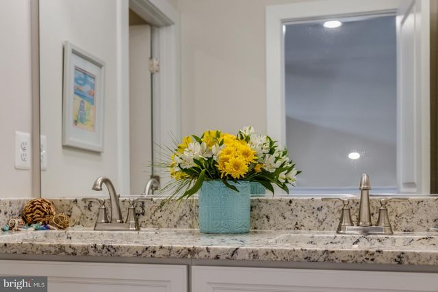 31001 WATERVIEW CT, Ocean View, DE 19970