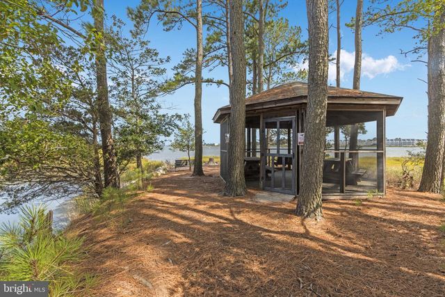 31001 WATERVIEW CT, Ocean View, DE 19970