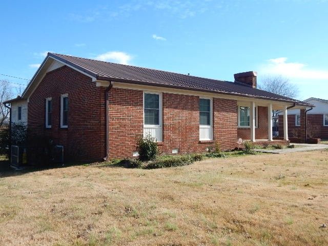 206 Chapel Dr, Mcminnville, TN 37110