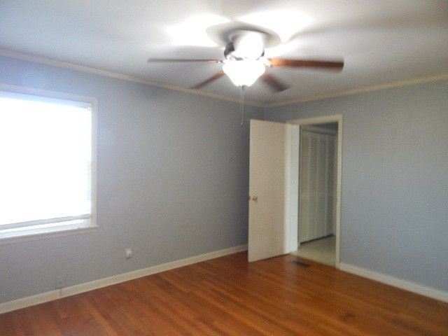 206 Chapel Dr, Mcminnville, TN 37110