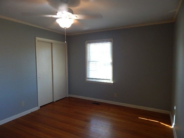 206 Chapel Dr, Mcminnville, TN 37110