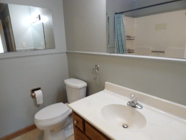 206 Chapel Dr, Mcminnville, TN 37110