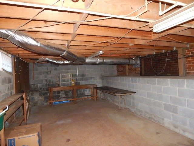 206 Chapel Dr, Mcminnville, TN 37110