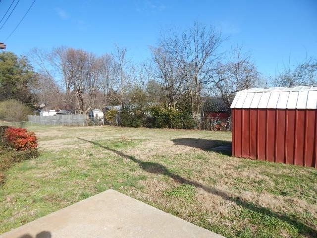 206 Chapel Dr, Mcminnville, TN 37110