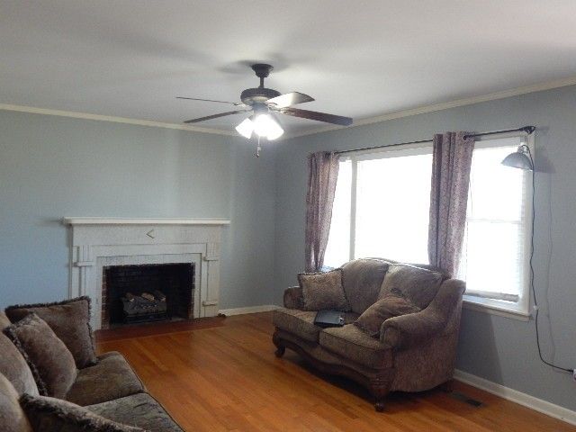 206 Chapel Dr, Mcminnville, TN 37110