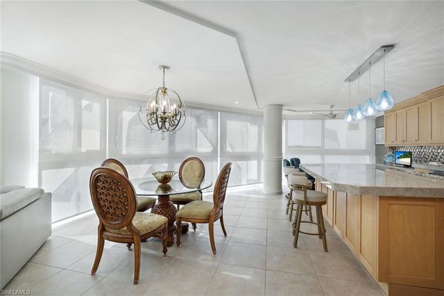 4041 Gulf Shore BLVD N 802, Naples, FL 34103