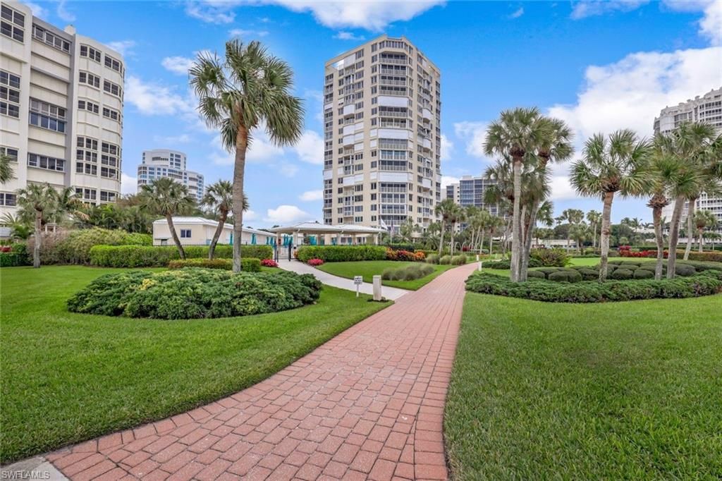 4041 Gulf Shore BLVD N 802, Naples, FL 34103