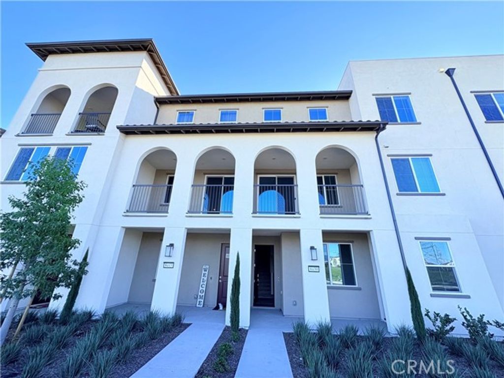 8439 Bickmore Ave, Chino, CA 91708