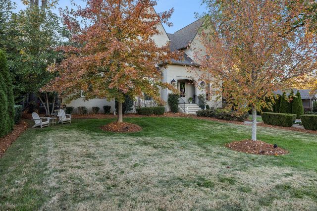 4013 Vailwood Dr, Nashville, TN 37215