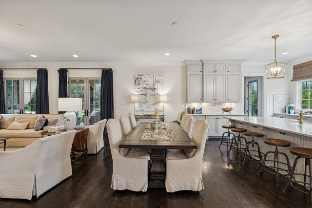 4013 Vailwood Dr, Nashville, TN 37215