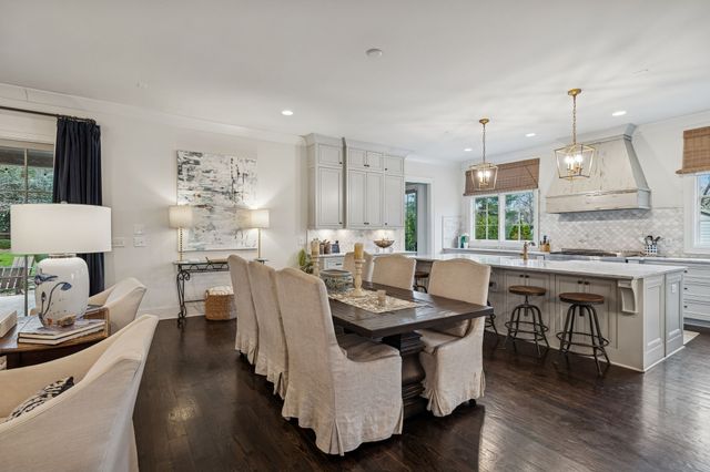 4013 Vailwood Dr, Nashville, TN 37215