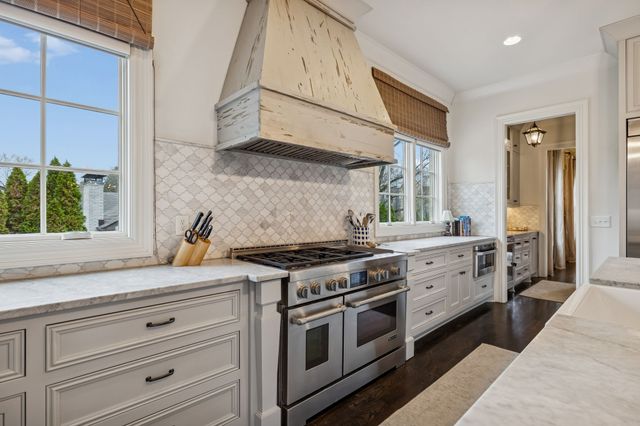 4013 Vailwood Dr, Nashville, TN 37215