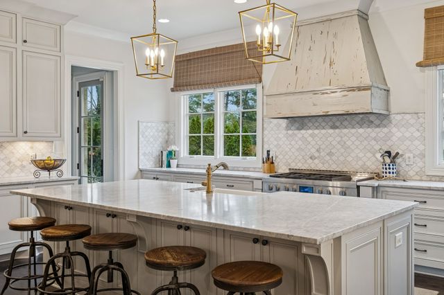 4013 Vailwood Dr, Nashville, TN 37215