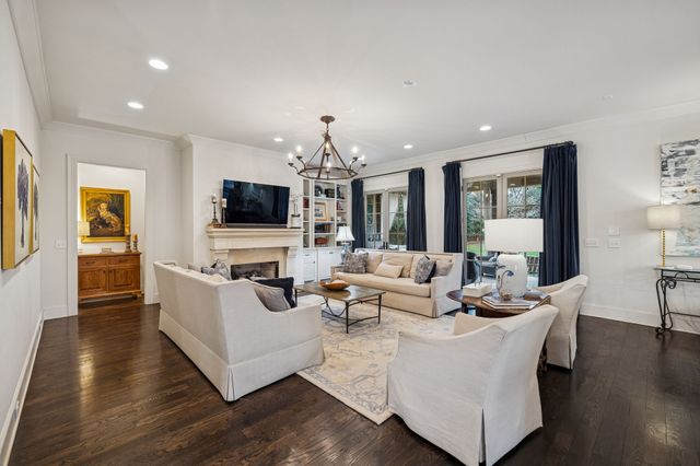 4013 Vailwood Dr, Nashville, TN 37215