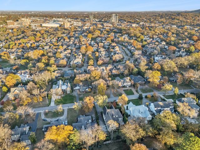 4013 Vailwood Dr, Nashville, TN 37215