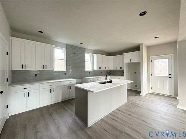 63 Hatcher Rd, Cumberland, VA 23139