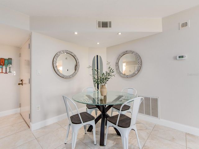 690 ISLAND WAY 408, Clearwater Beach, FL 33767
