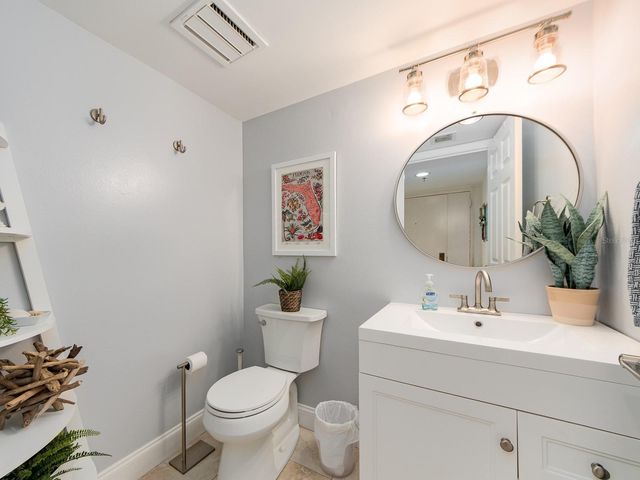 690 ISLAND WAY 408, Clearwater Beach, FL 33767