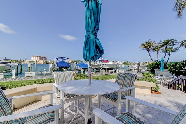 690 ISLAND WAY 408, Clearwater Beach, FL 33767