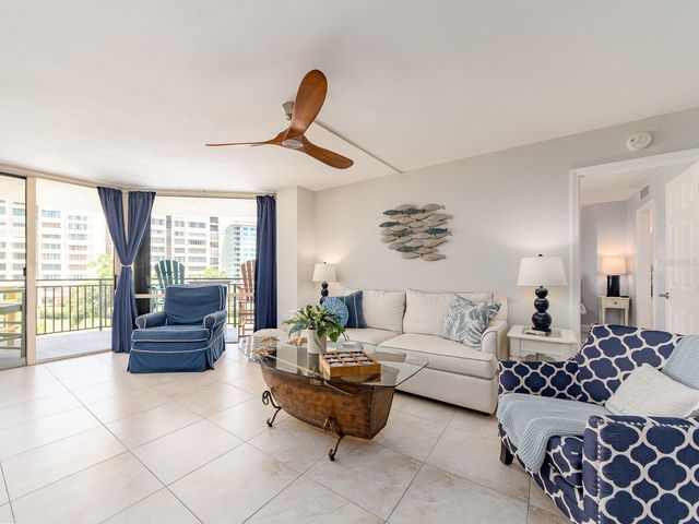 690 ISLAND WAY 408, Clearwater Beach, FL 33767