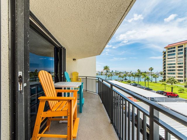 690 ISLAND WAY 408, Clearwater Beach, FL 33767
